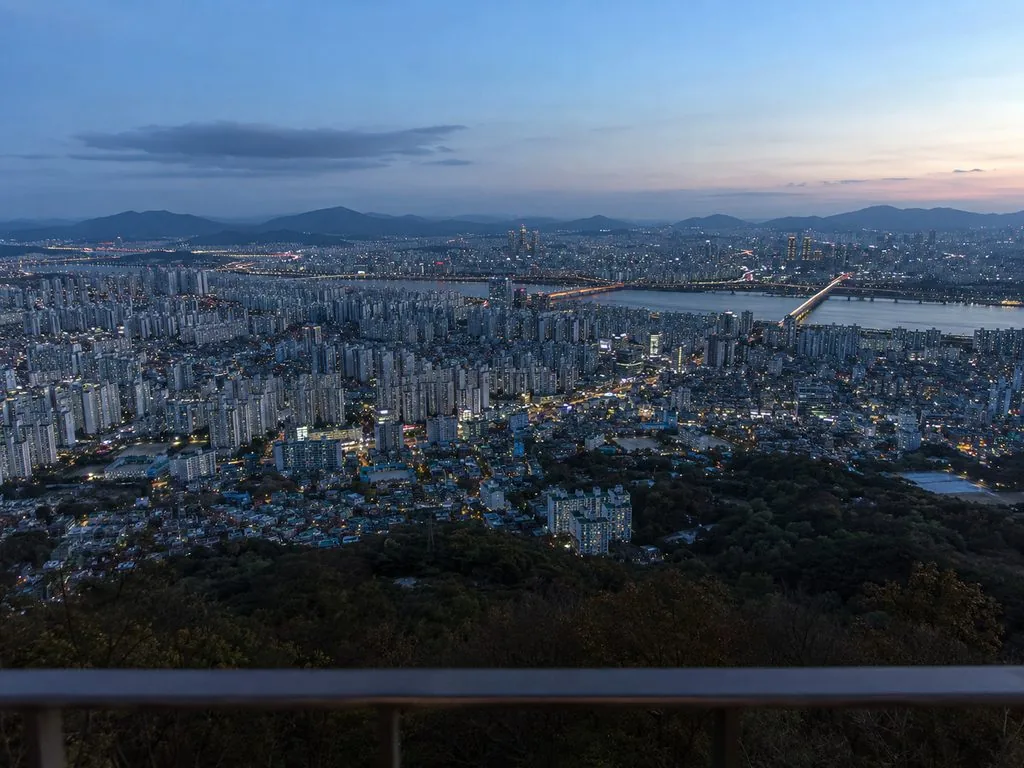 The view over Seoul from Namsan on a clear evening